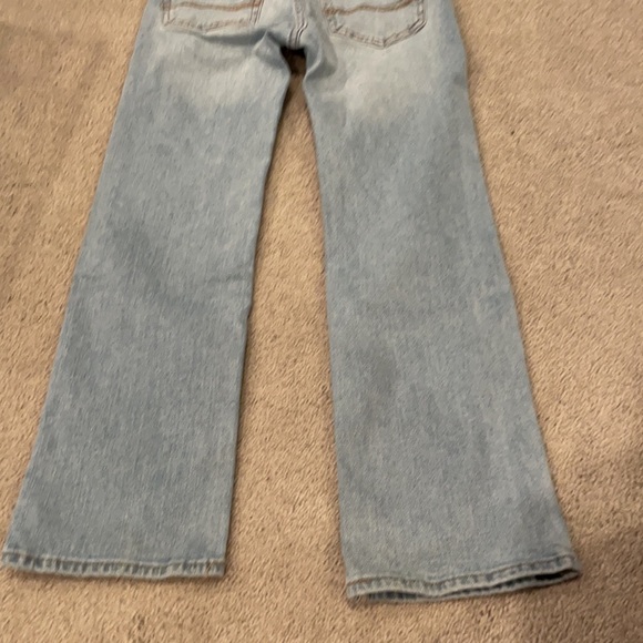 Boys Abercrombie kids boot cut blue jeans. Size 9-10 - Picture 4 of 6